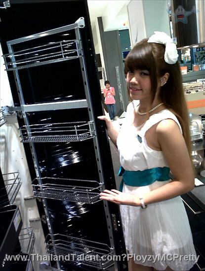 Thailand Talent - MC, Pretty, Singers, Dancers, Promotion Girls, Modeling, Recruitment Agency For The Entertainment Industry Bangkok - http://www.thailandtalent.com?PloyzyMCPretty