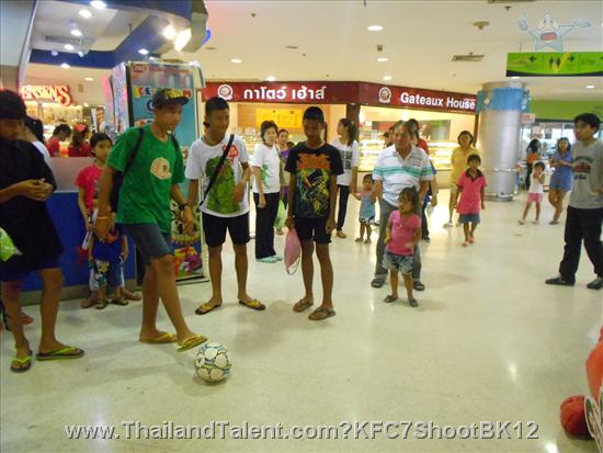 Thailand Talent - MC, Pretty, Singers, Dancers, Promotion Girls, Modeling, Recruitment Agency For The Entertainment Industry Bangkok - http://www.thailandtalent.com?KFC7ShootBK12