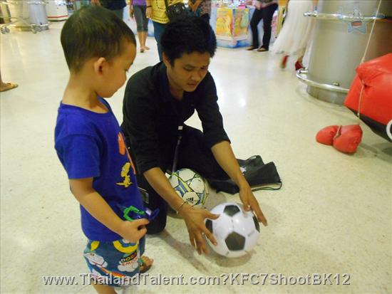 Thailand Talent - MC, Pretty, Singers, Dancers, Promotion Girls, Modeling, Recruitment Agency For The Entertainment Industry Bangkok - http://www.thailandtalent.com?KFC7ShootBK12