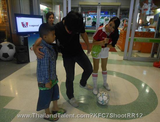 Thailand Talent - MC, Pretty, Singers, Dancers, Promotion Girls, Modeling, Recruitment Agency For The Entertainment Industry Bangkok - http://www.thailandtalent.com?KFC7ShootRR12