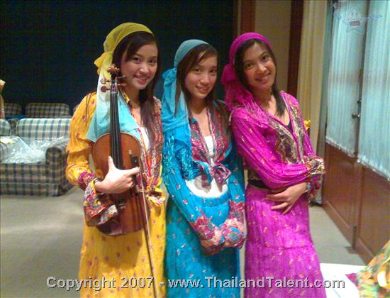 Thailand Talent - MC, Pretty, Singers, Dancers, Promotion Girls, Modeling, Recruitment Agency For The Entertainment Industry Bangkok - http://www.thailandtalent.com?amamshow