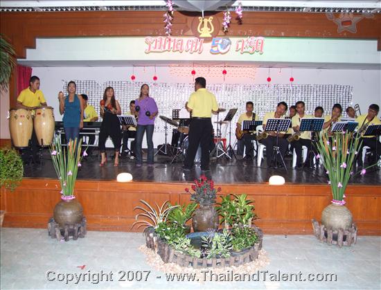 Thailand Talent - MC, Pretty, Singers, Dancers, Promotion Girls, Modeling, Recruitment Agency For The Entertainment Industry Bangkok - http://www.thailandtalent.com?amamshow