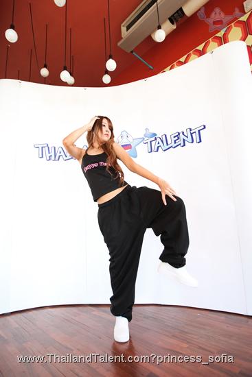 Thailand Talent - MC, Pretty, Singers, Dancers, Promotion Girls, Modeling, Recruitment Agency For The Entertainment Industry Bangkok - http://www.thailandtalent.com?princess_sofia