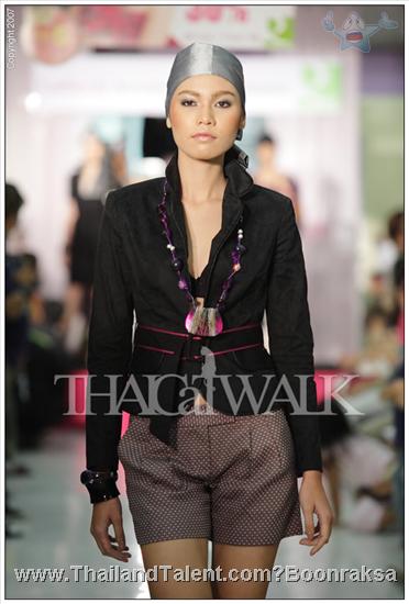 Thailand Talent - MC, Pretty, Singers, Dancers, Promotion Girls, Modeling, Recruitment Agency For The Entertainment Industry Bangkok - http://www.thailandtalent.com?Boonraksa
