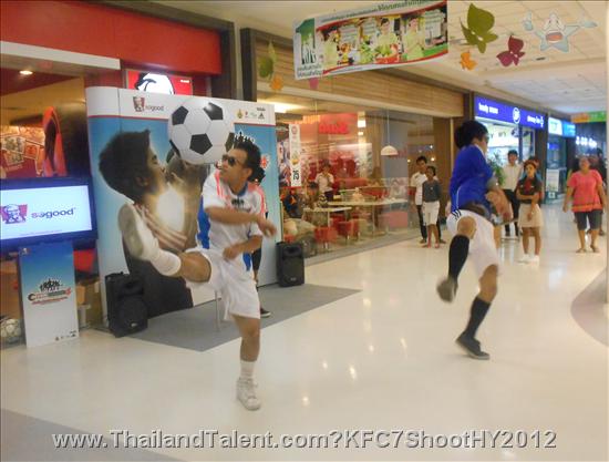 Thailand Talent - MC, Pretty, Singers, Dancers, Promotion Girls, Modeling, Recruitment Agency For The Entertainment Industry Bangkok - http://www.thailandtalent.com?KFC7ShootHY2012