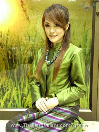 Thailand Talent - MC, Pretty, Singers, Dancers, Promotion Girls, Modeling, Recruitment Agency For The Entertainment Industry Bangkok - http://www.thailandtalent.com?praew