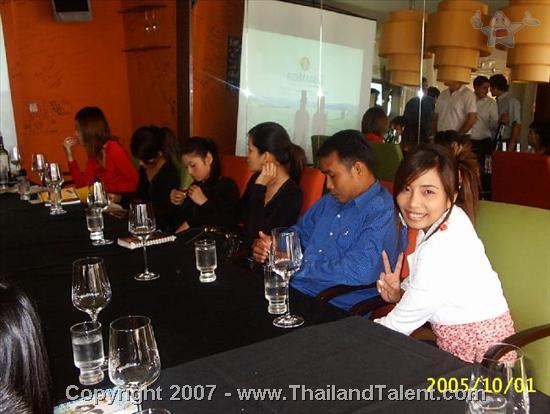 Thailand Talent - MC, Pretty, Singers, Dancers, Promotion Girls, Modeling, Recruitment Agency For The Entertainment Industry Bangkok - http://www.thailandtalent.com?shakira
