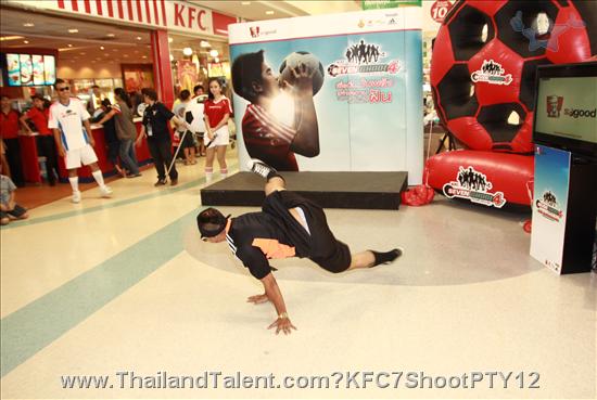 Thailand Talent - MC, Pretty, Singers, Dancers, Promotion Girls, Modeling, Recruitment Agency For The Entertainment Industry Bangkok - http://www.thailandtalent.com?KFC7ShootPTY12